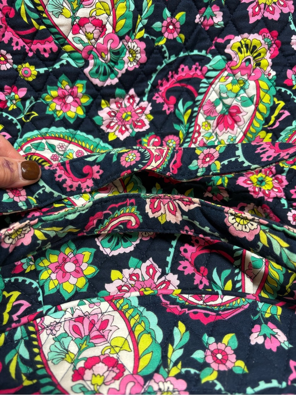 VERA BRADLEY PETAL PAISLEY TOTE BAG - Picture 13 of 14